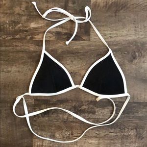 VS Black & White Triangle Bikini Top